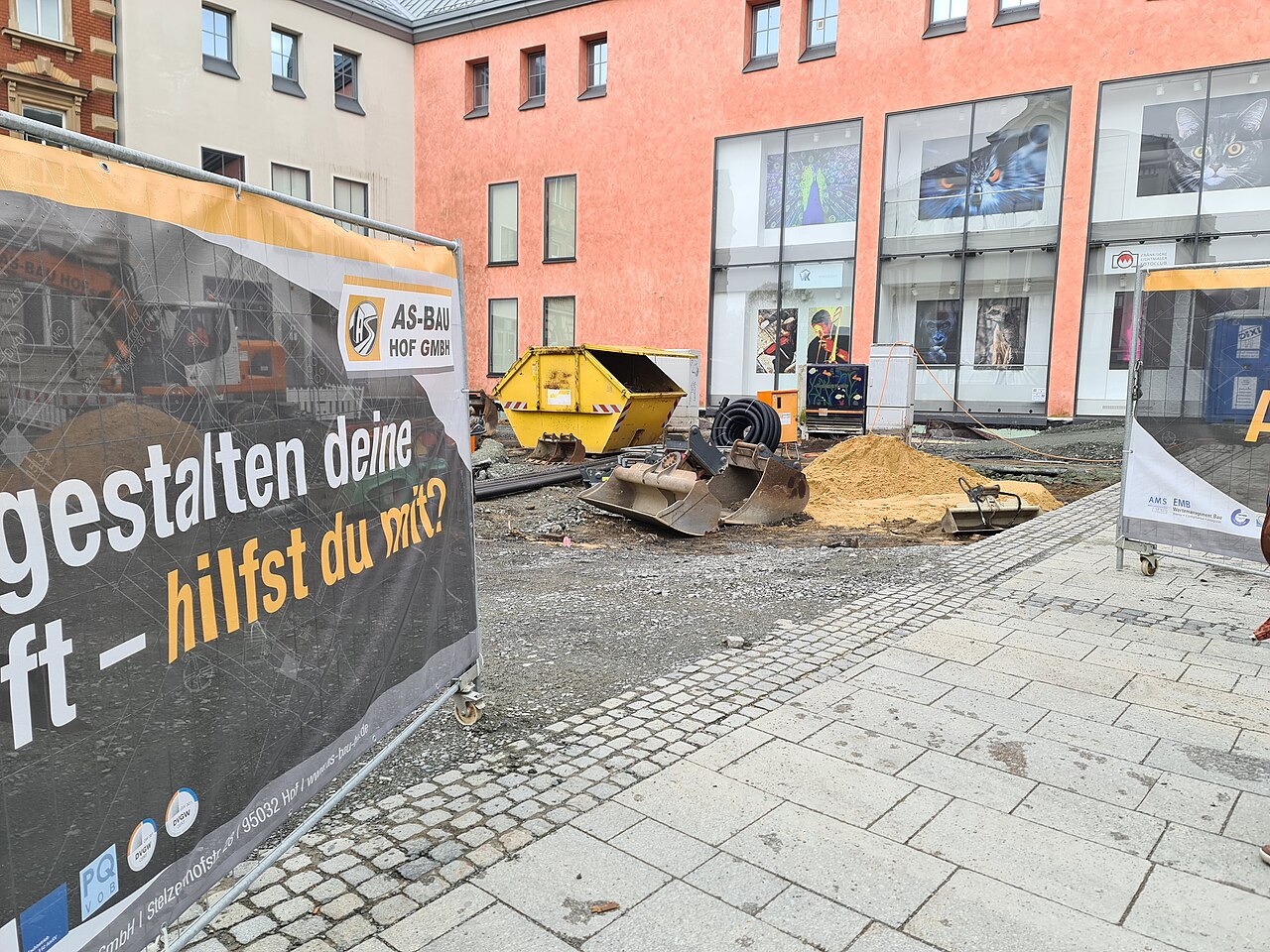 Erwartungen steigen, aber aktuelle Aufträge bleiben knapp